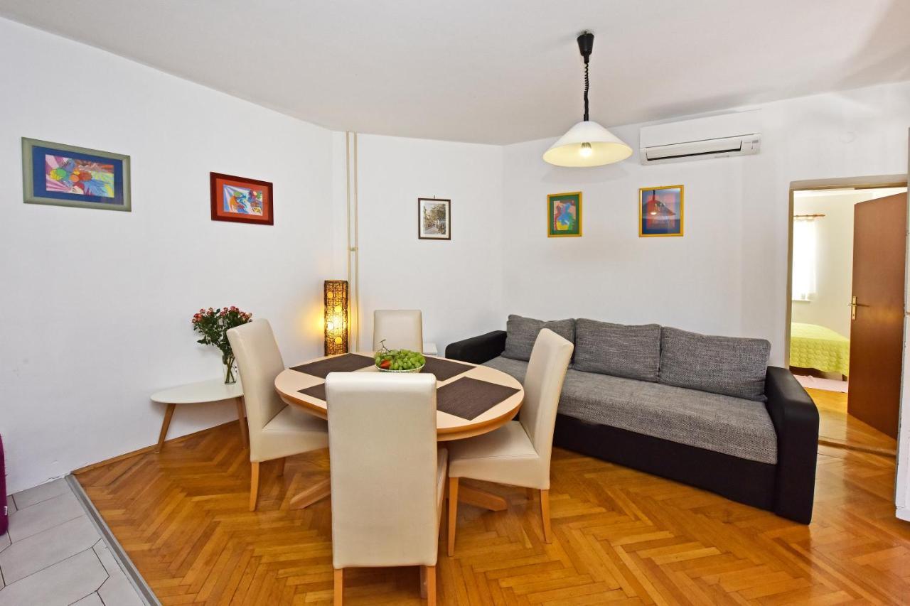 Apartment Nikola Пореч Екстериор снимка
